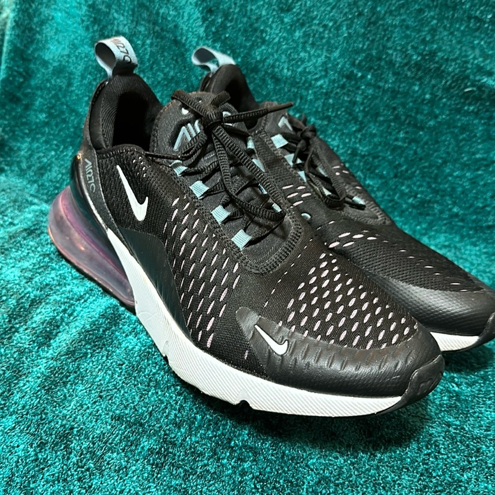 Nike Air Max 270, women’s size 10.5 black